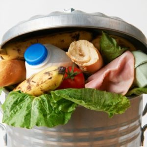 https://www.superkidsnutrition.com/wp-content/uploads/2016/06/garbage-full-of-food-waste-HP-300x300.jpg
