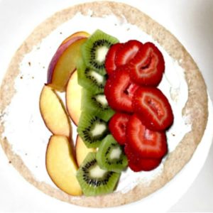 https://www.superkidsnutrition.com/wp-content/uploads/2018/11/fruit-sushi-open-wrap-square-300x300.jpg
